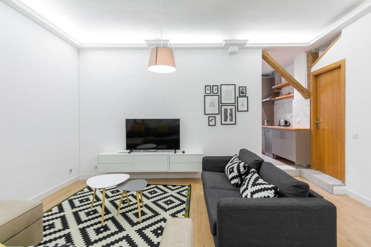 Dobo Homes - Zu84 Мадрид Экстерьер фото